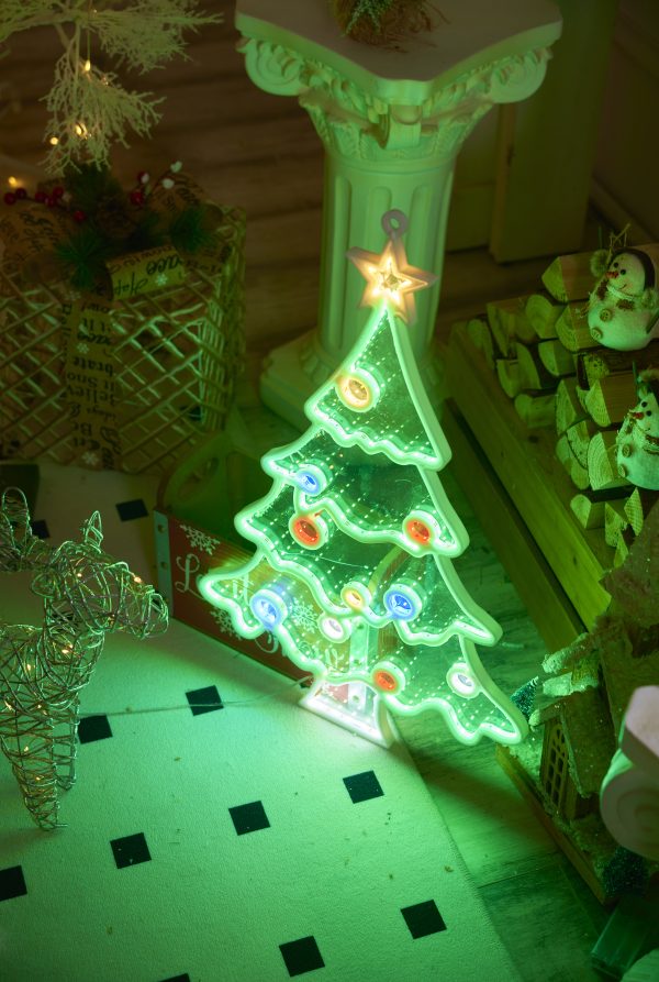 Светодиодная новогодняя фигура елка разноцветный