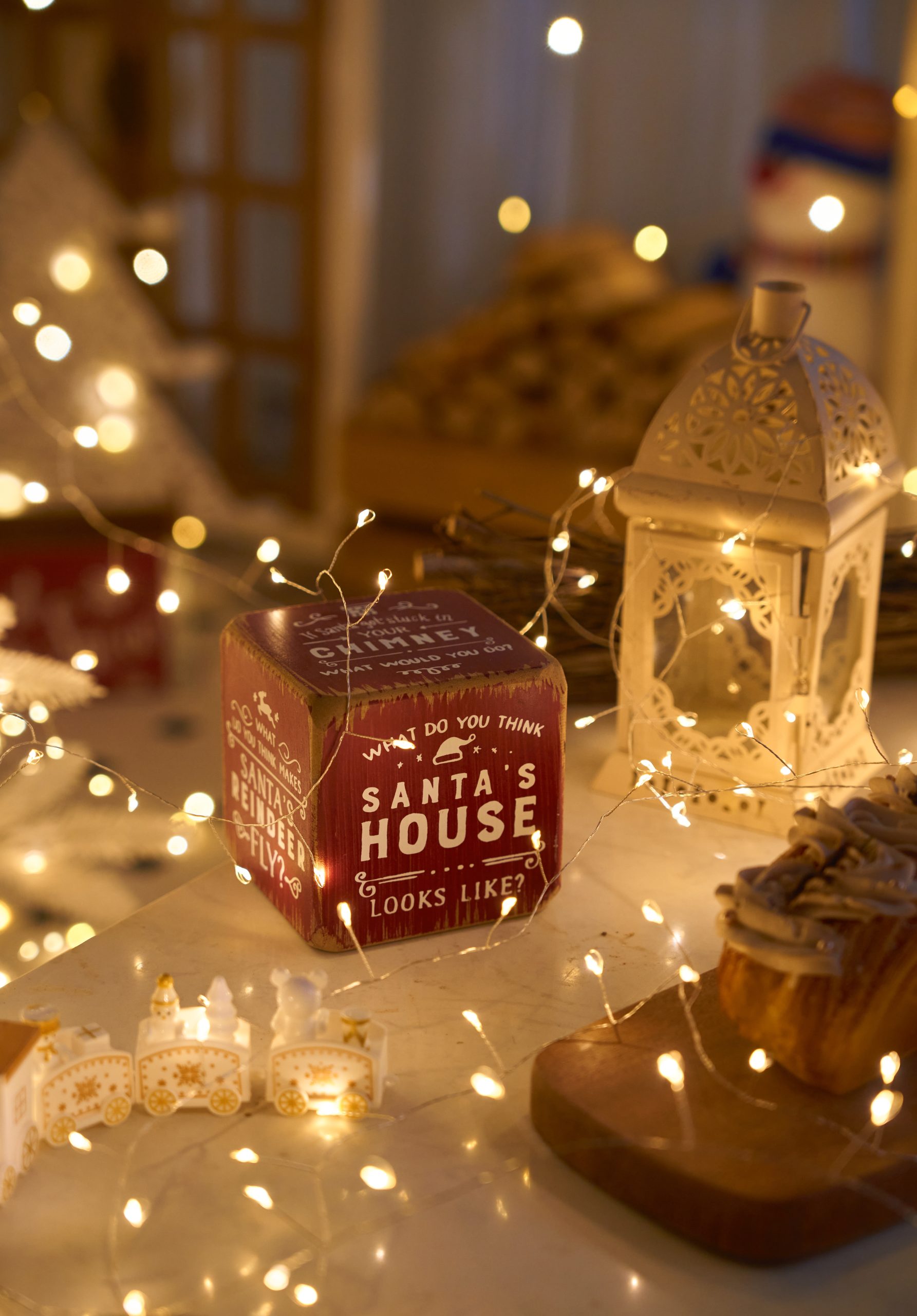 Электрогирлянда интерьерная