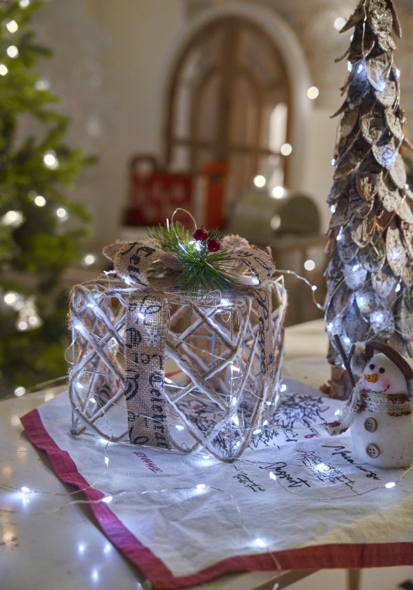 Лампа-гирлянда из росы